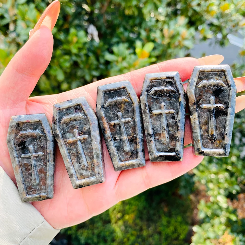 Preciosos delicatessen místicos, ataúd de Yooperlite tallado, decoración de Halloween de primera calidad, regalo creativo, recuerdo de fiesta, 1 ud.