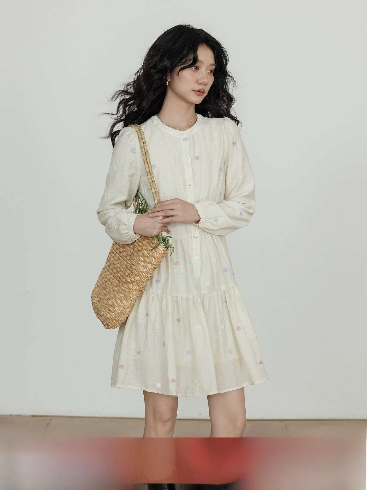 

Princess Style Embroidered Shirt Dress Women's Spring New Sweet Soft Linen Casual Short Skirt round Neck Long Sleeve Loose Fit