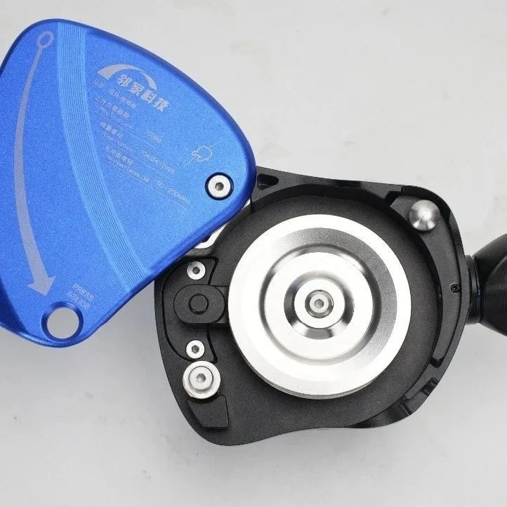 DS700 electric Ascent Descent Device Lift Retarder for 30-300kg Wokring Load Aerial Rope Climbing /heavy object handling/Outdoor