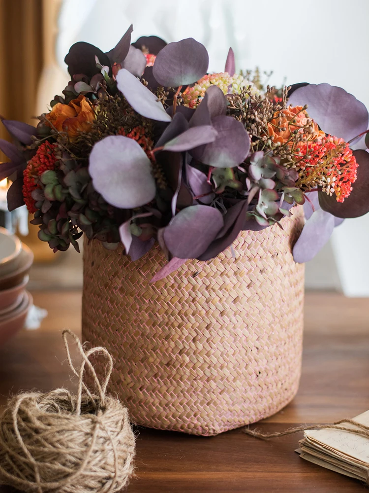 

Antique Style Artificial Flower Bouquet Small Decoration Piece Living Room Desktop Decor Zen Wabi-Sabi Style Fake Flower Orna...
