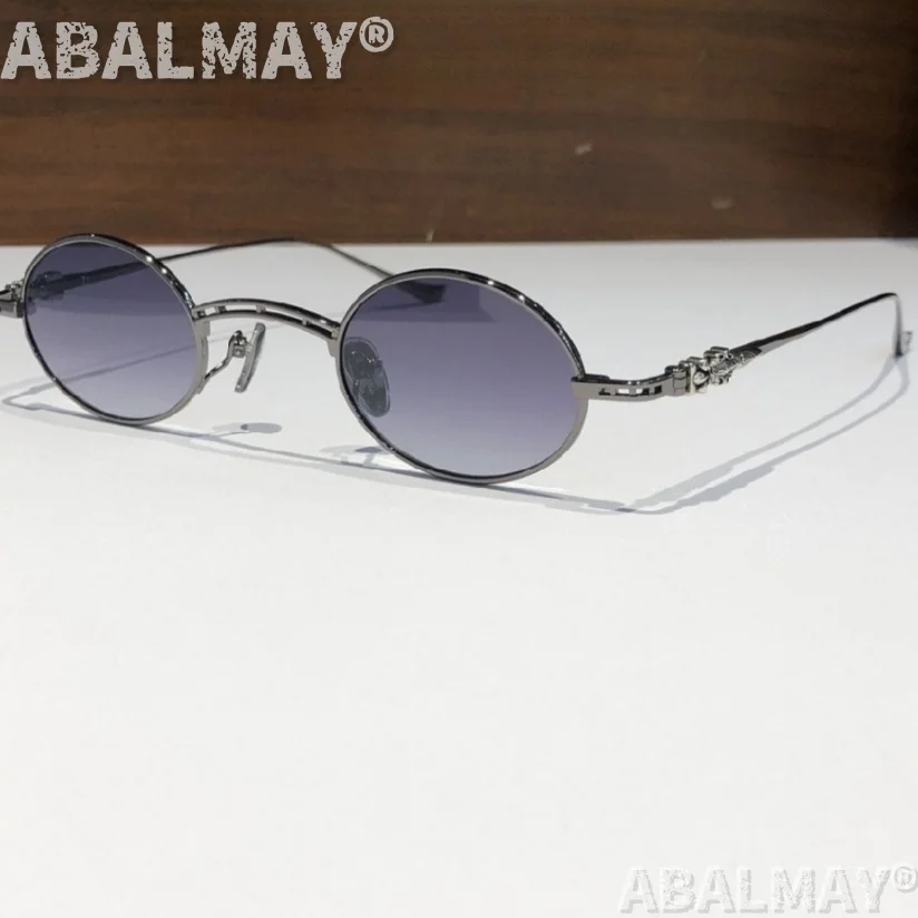 نظارات شمسية عالية الجودة للرجال والنساء مقاس كبير 43-30-150 نظارات شمسية بتصميم عصري فاخر من التيتانيوم UV400 مع صندوق