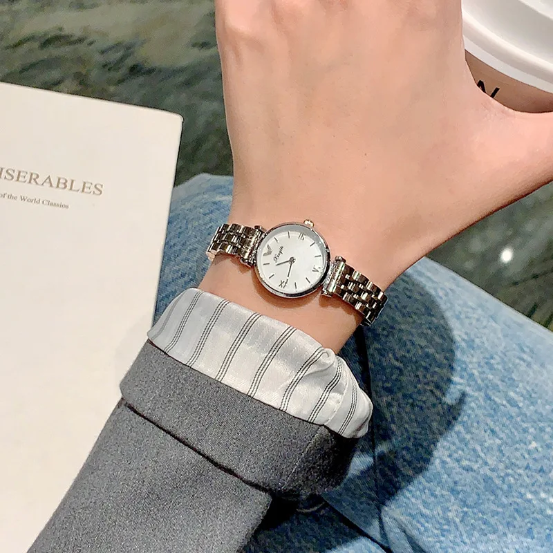 New women's design wristwatch with steel strap, stylish and exquisite, a fashionable women's watch accessory, a gift for women.