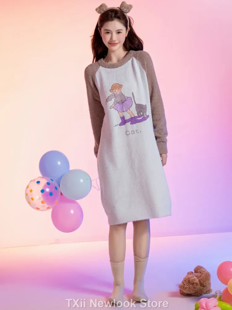 

TXii Girl and cat pattern soft and fluffy pajamas for women, winter 2023 new arrivals, half-velvet sleepwear student home dress