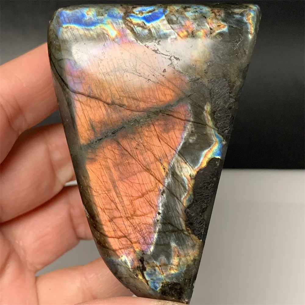 

Rare Natural Aurora Green Light Labradorite Pet Stones Purple Light Ornament Orange Blue Light Labrador Specimen Healing Pendant