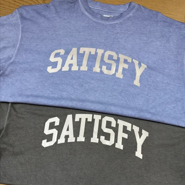 

Satisfy AuraLite South French Washed Batik Jogging Cross Country Alphabet Running Crew Neck T-Shirt