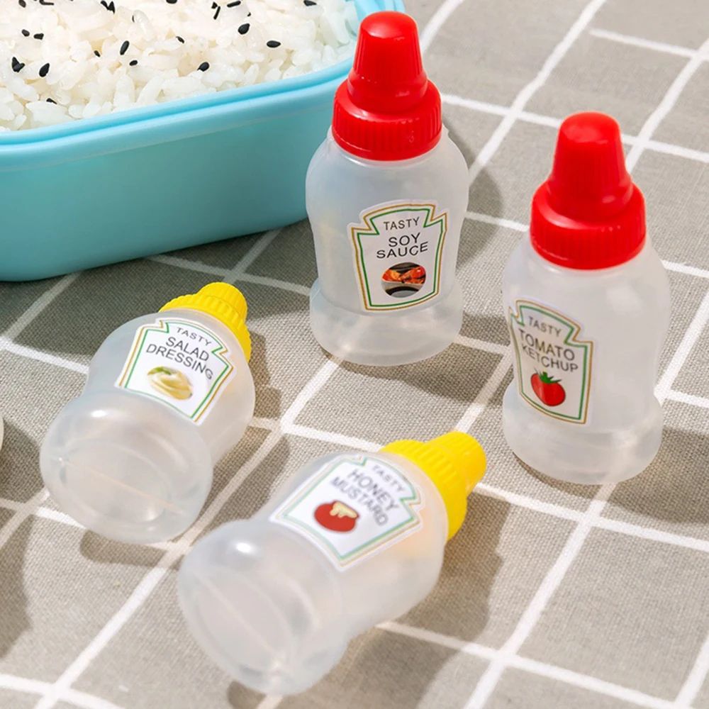 2-4PCS Condiment Bottles, Portable Seasoning Storage Containers Jars BBQ Bento Box Dressing Dispensers Kitchen and household sea
