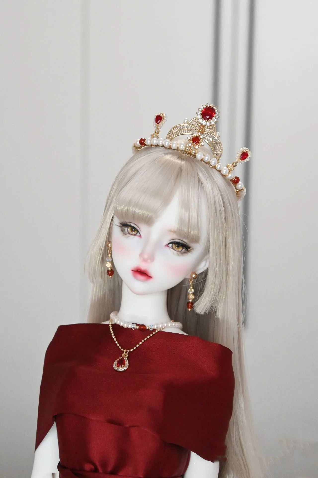 European And American Style Toy Jewelry, 1/3 1/4 Bjd Doll Copper Gold-Plated Headdress, Beaded Red Agate Crown Earrings Necklace