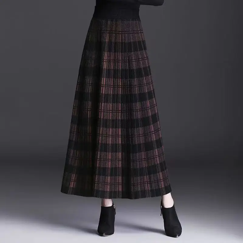 

Knitted Skirts Plaid Skirts for Women Winter Long Skirts Woman Fashion 2022 Warm Black Skirt Large Size Elegant Long Skirt Women