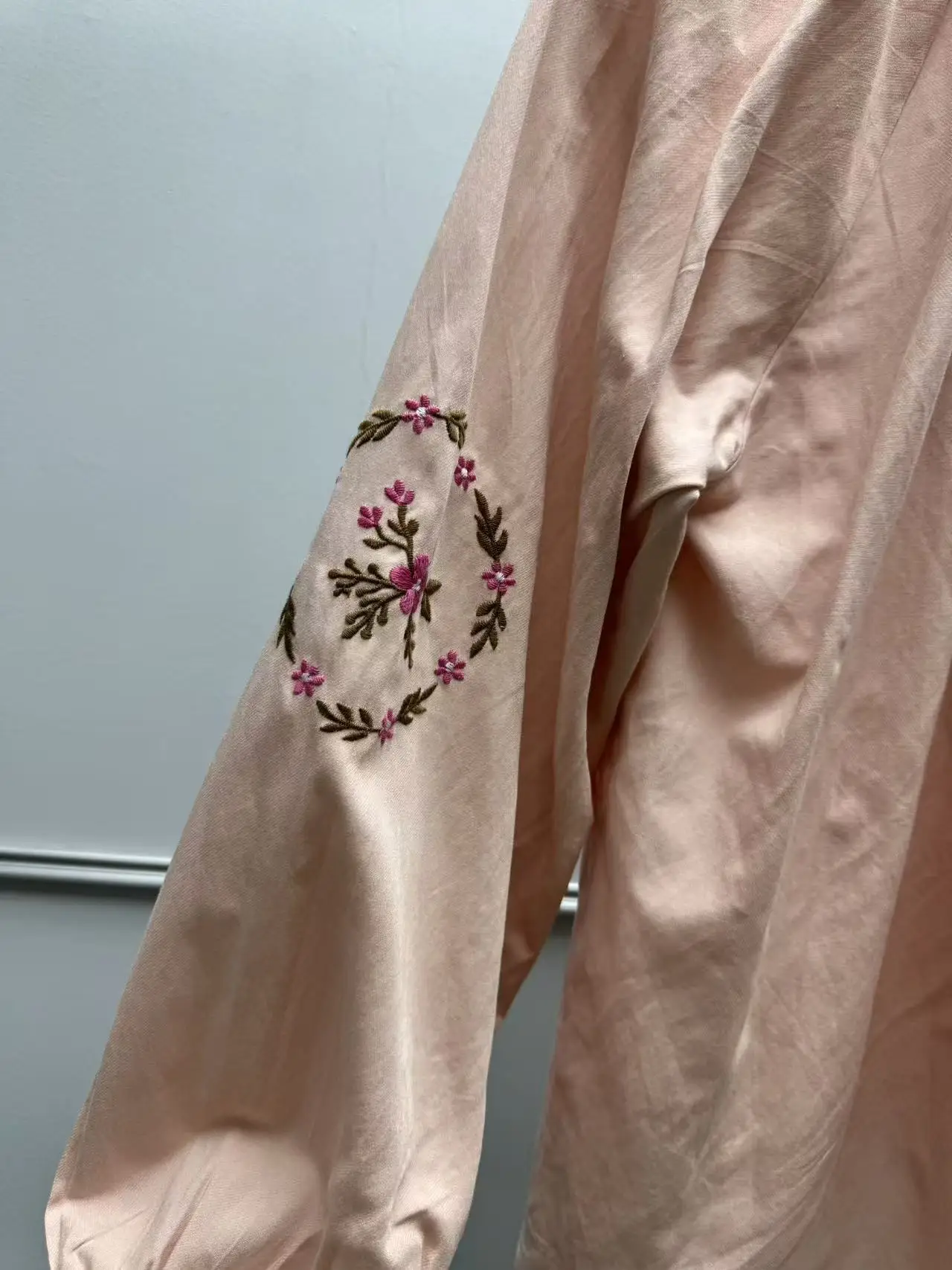 Chemisier brodé de fleurs françaises pour femmes, manches longues bouffantes, chemises Vintage de styliste, hauts élégants à la mode, printemps-automne, 2026