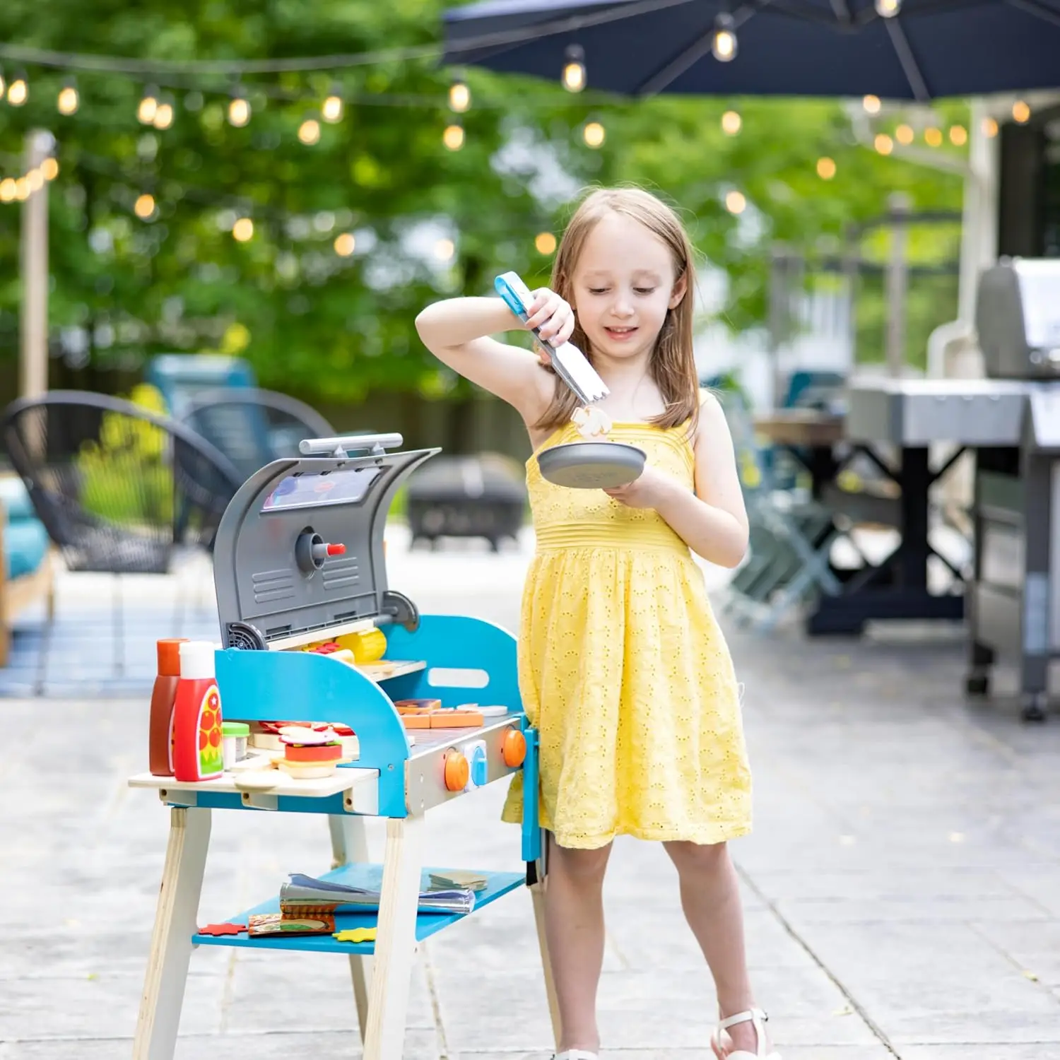 Deluxe Wooden Barbecue Grill & Smoker with Toy Food | 60+ Pieces, Wooden Grill, Sliceable Pretend Play Food, Realistic Cooking T