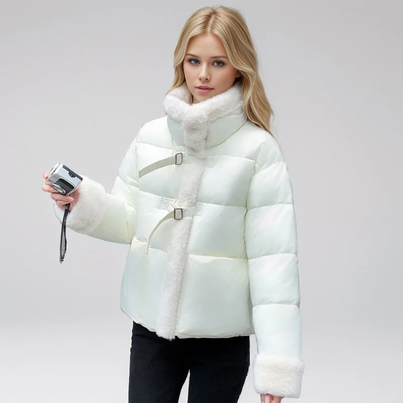 เสื้อแจ็คเก็ตพาร์กาผู้หญิงแบบต่อผ้าสำหรับฤดูหนาว แต่งสีตัดกัน ปกขนแกะ กระดุมแถวเดียว สไตล์เกาหลี สำหรับผู้หญิง