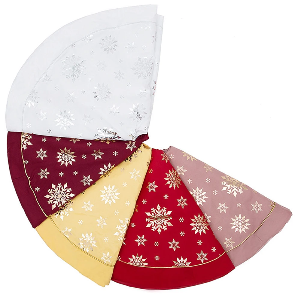 

Xmas Tree Skirt Decoration with Snowflake Design Beautiful Tree Base Carpet Mat for Living Room Holiday Festivities