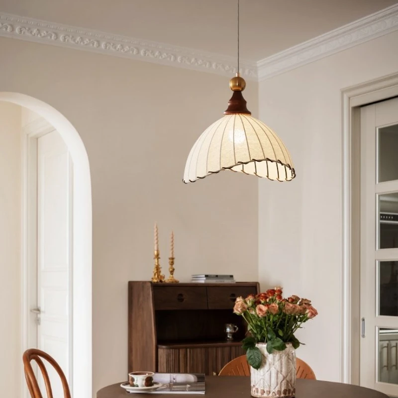 French Nanyang Style Fabric Pendant Light Retractable Suspended Ceiling Lamp with Retro Shell Design for Dining Room Living Room