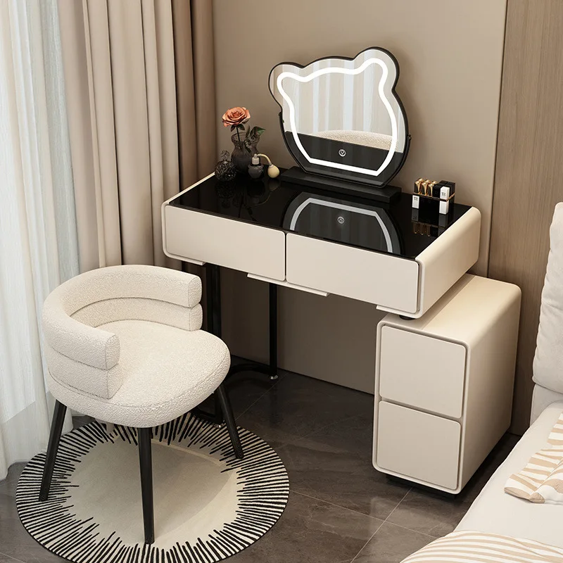 Kleine Wohnung, Kommode aus massivem Holz, cremefarbener Stil, Schlafzimmer, moderner, einfacher Dressing-Tisch aus Steinplatten, Glas-Make-up-Tischschrank