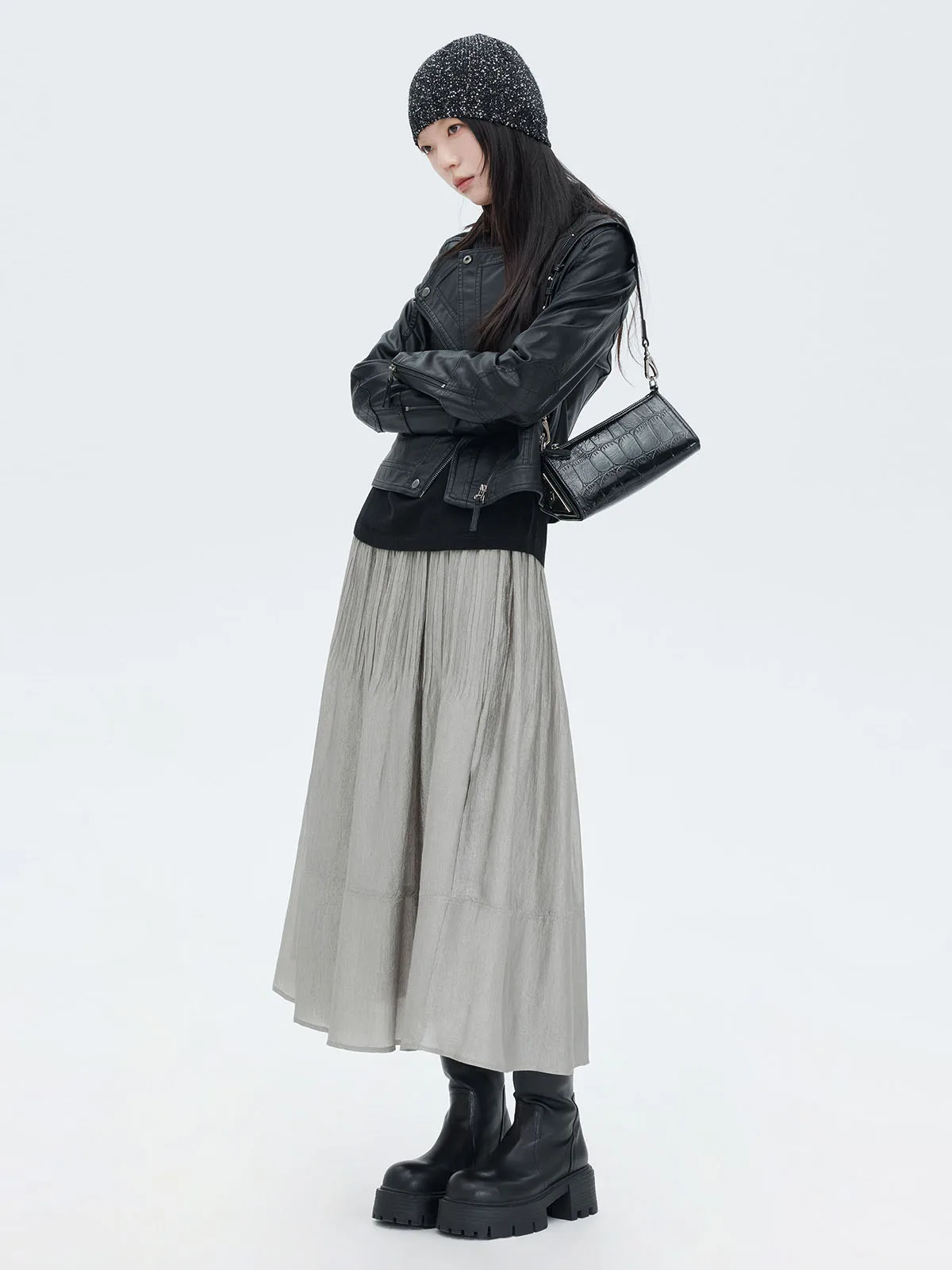 Весенне-осенняя новая женская юбка средней длины, модная длинная юбка из ацетата с эластичной резинкой на талии и морщинами