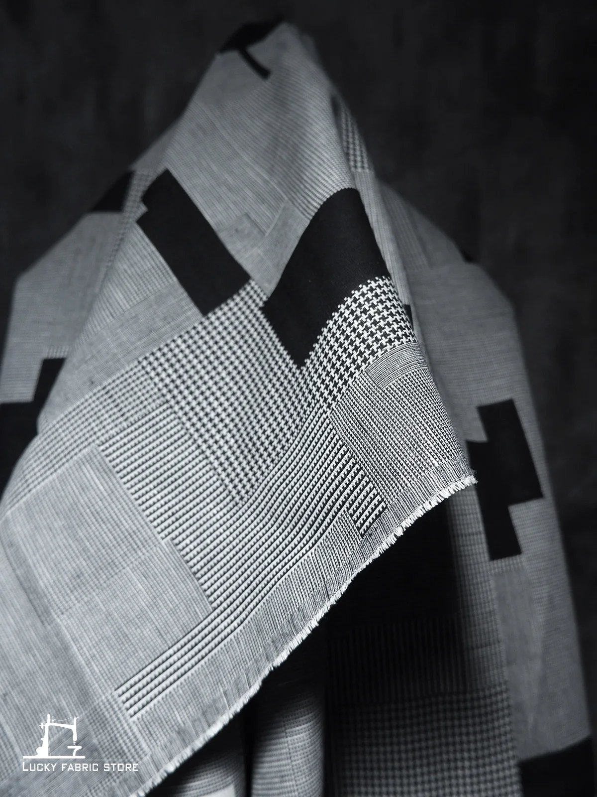 

Checkered irregular jacquard square patch yarn-dyed blazer autumn cloth DIY handmade designer fabric