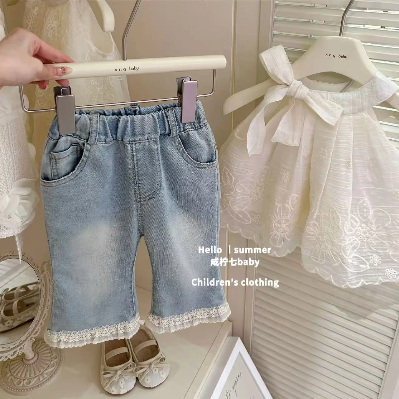 

2026 New Girls' Retro Trendy Vest Denim Shorts Two-piece Set Summer Children's Clothing