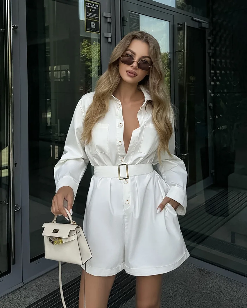 

BKLD 2024 Autumn Winter Office Ladies White Romper Feminine Temperament High Waist Wide Leg Short Jumpsuit Women Clothing