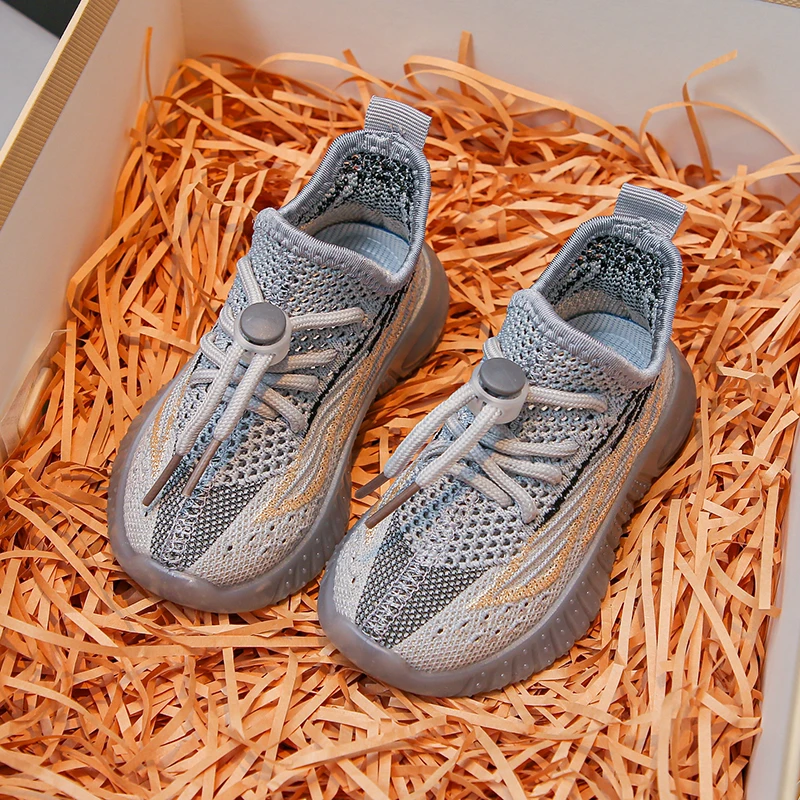Boy Girl Lightweight Coconut Shoes Kids Spring and Autumn Sneakers Soft Breathable Running Knitting Infant Teenage Mesh Sports