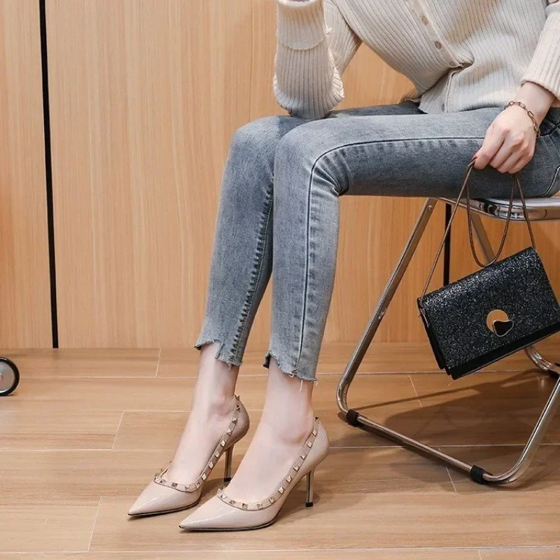 2024 Summer New Lacquer Leather Rivet Pointed High Heels Fashion Side Hollow Shallow Mouth Women's Thin Pumps Single Shoes 35-41