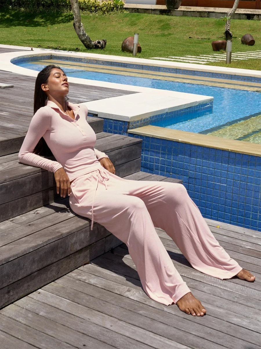 Bornladies Women's Casual Two-piece Fashionable Lapel Half Button Design Top and Pants Set Suitable for Daily Street Wear