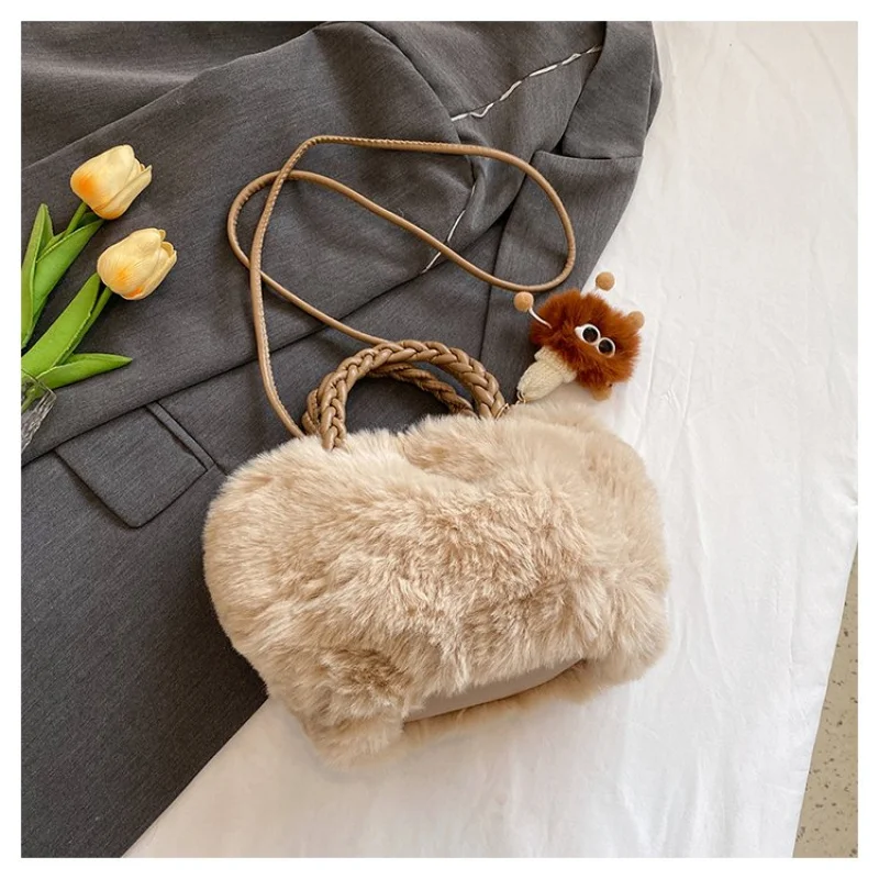 

High-Quality Leather Women's Handbag Classic Elegant Design By Famous Designer Luxury Brand For Stylish Ladies