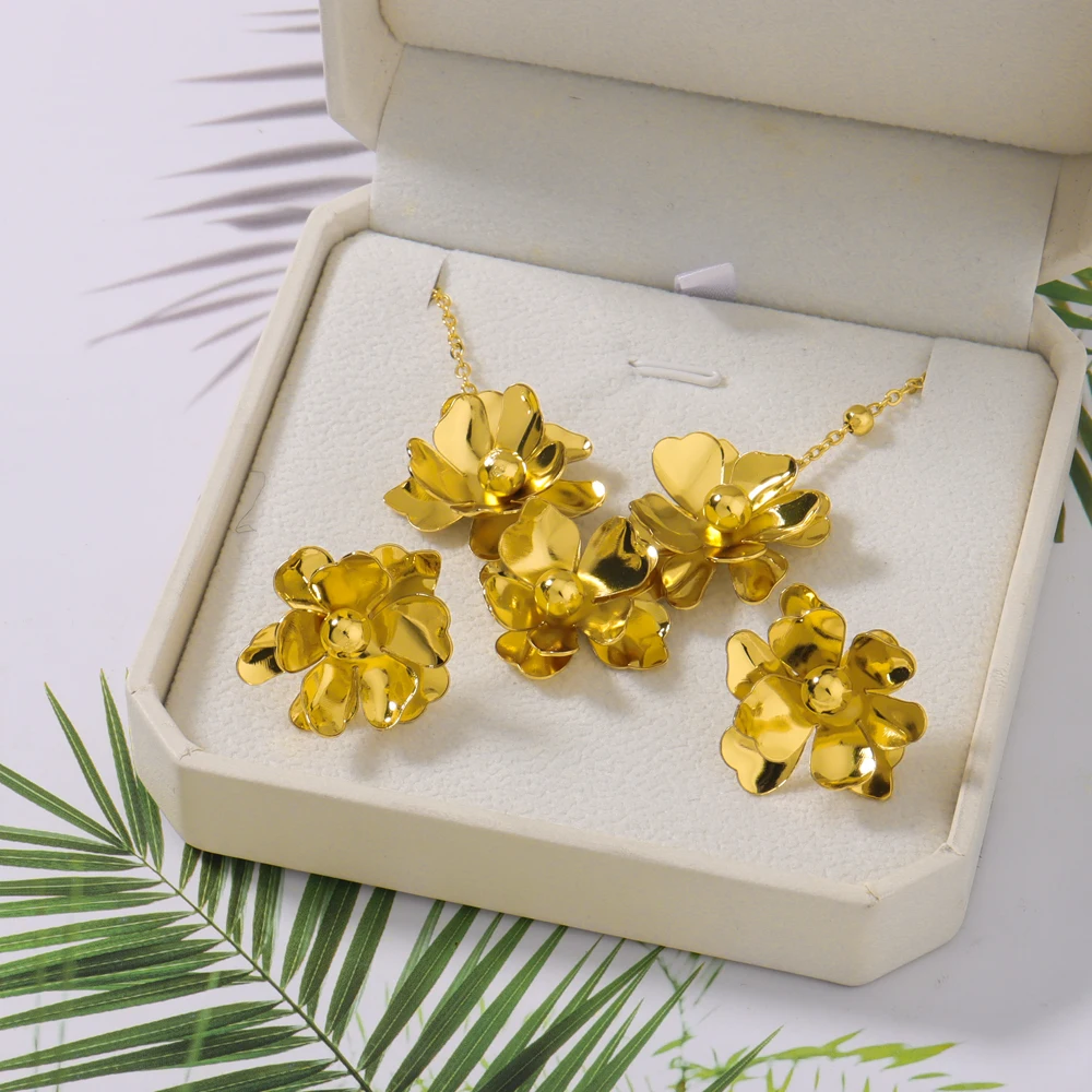 

Exquisite Flower Necklace Earrings Jewelry Set Dubai Gold Plated Waterproof Finger Jewelry For Wedding Women's Day gift