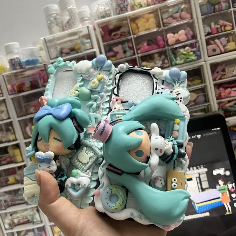 

3D Hatsune Miku Phone Case Supply Pack For iPhone 15 14 13 11 12 Pro Soft Shockproof Cover Comes With Glue,Charms and Blank Case