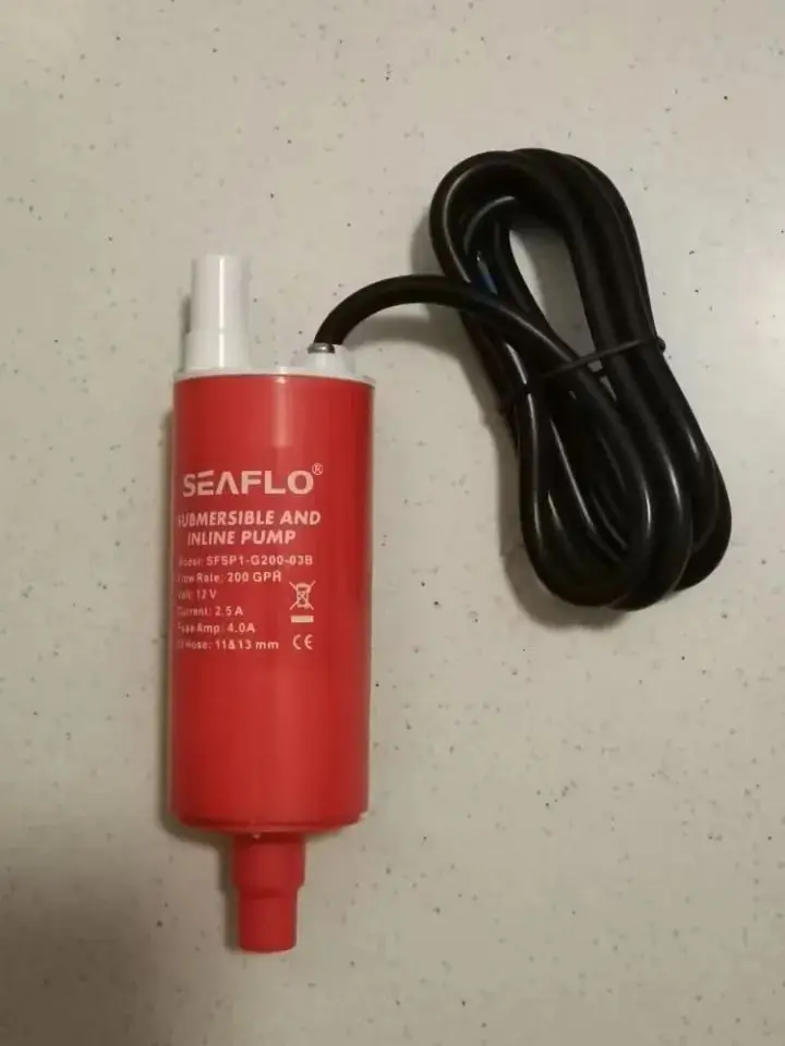 

Seaflo 12V SFSP1-G500-02B Погружной линейный водяной насос 500GPH для яхт на колесах