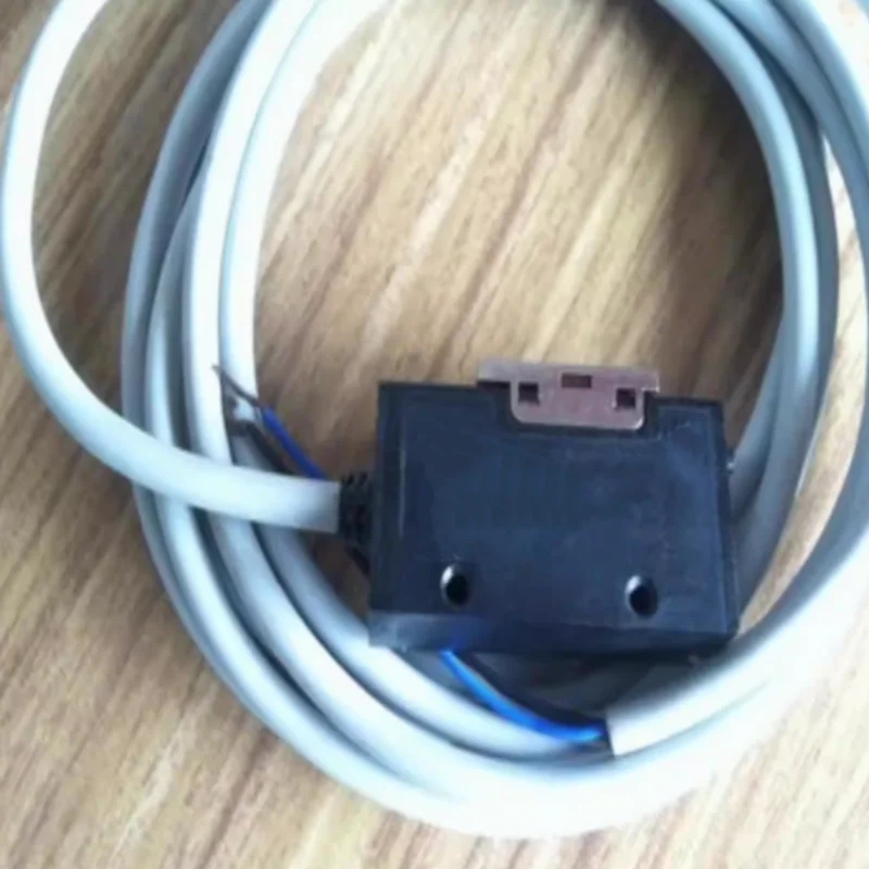 HPA-A11 HPA-G11 HPA-P11 HPA-D11 HPA-F11 Photoelectric Switch Sensor Proximity Switch 12-24V DC In Stock