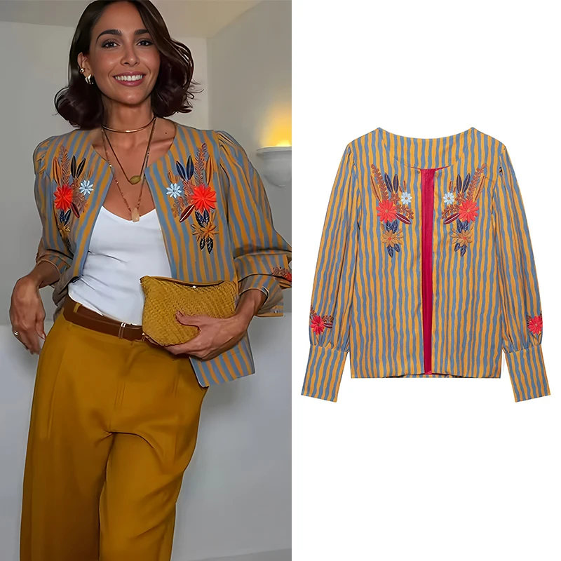 Women's Jackets Coats Autumn New Fashion Striped Floral Embroidery Jacket Women Coats Vintage Female Outerwear Chic Tops