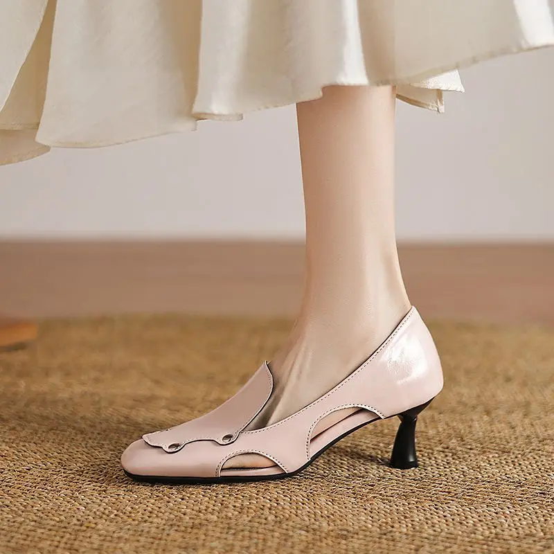 ORCHA LISA 2026 صنادل نسائية بتصميم جديد بمقدمة مربعة وكعب غريب سهل الارتداء مقاس كبير 41 43 موضة ناعمة للمكتب للسيدات على الطراز اليومي #2