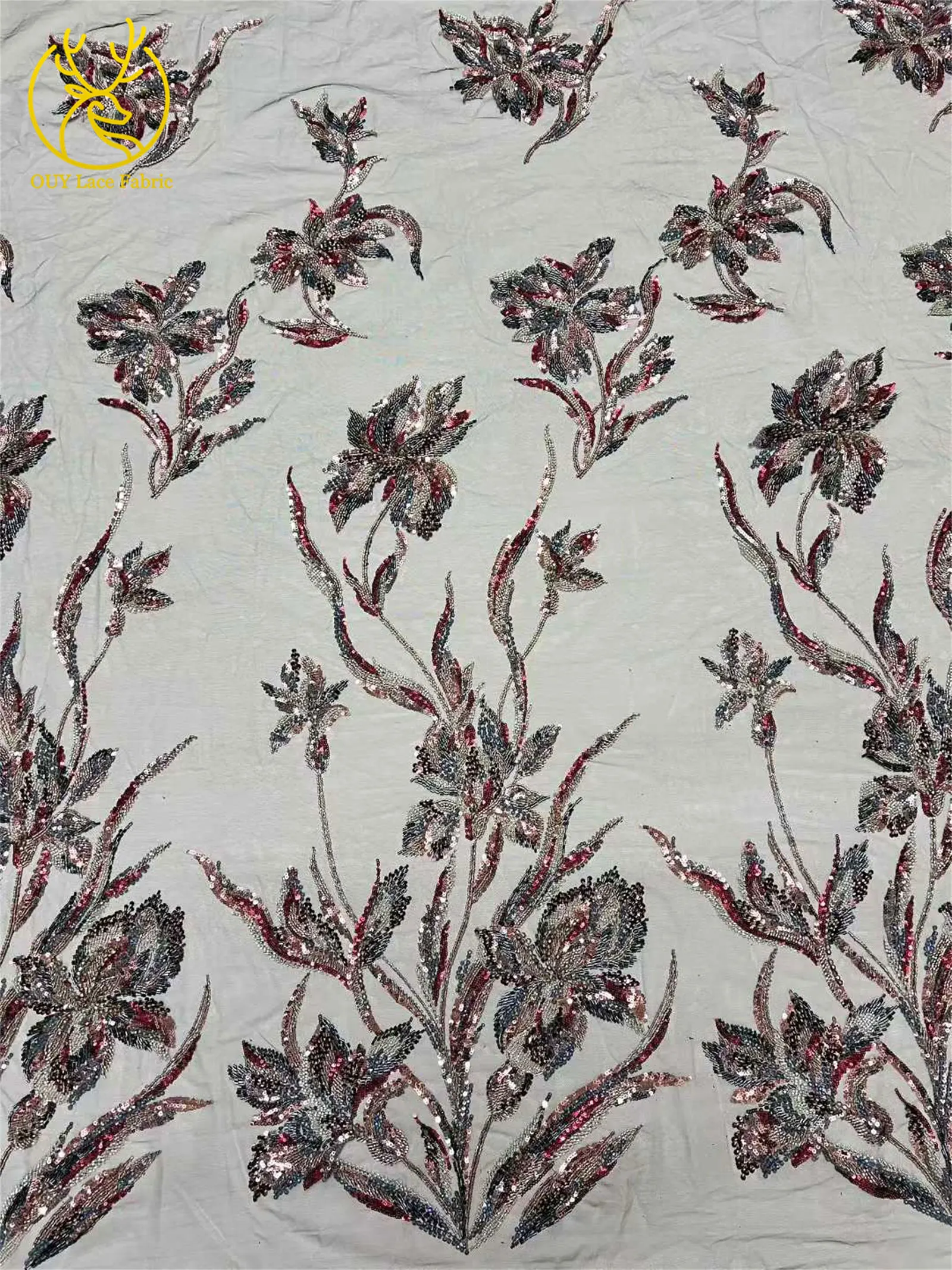 Luxuriöser afrikanischer Brautkleidstoff mit Perlenstickerei 2026 – Neuer französischer nigerianischer bestickter Blumen-Pailletten-Spitzenstoff für Hochzeits- und Partykleider – Detail 9