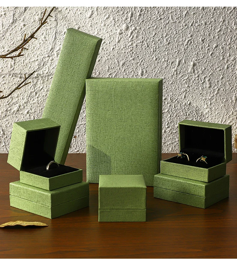 

Handbag Jewellery Case Ring Earring Necklace Bracelet Accessory Storage Carton Gift Pack Container Display Packet Organizer Tray