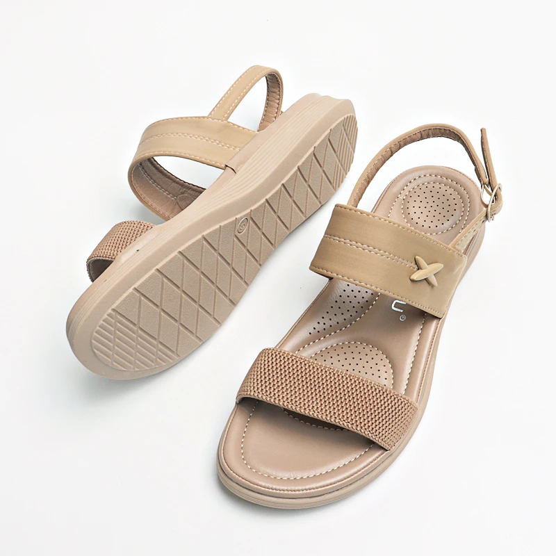 New 2023 European and American Summer Women's Sandals Buckle Casual Beach Seaside Massage Comfortable Cross-border Flat Shoes