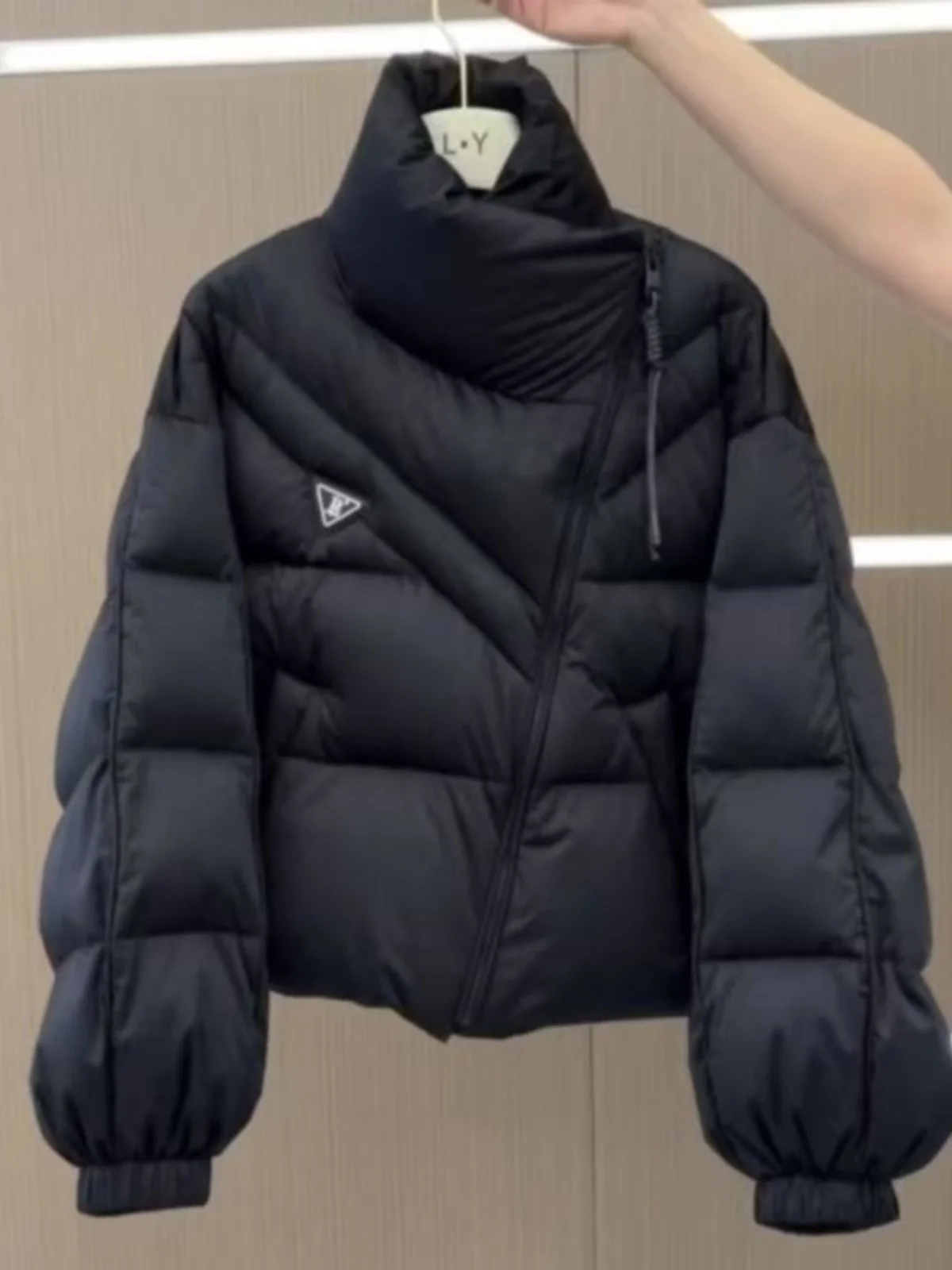 

New Sle Loose Fit Thiened Cotton Jaet Women's Winter Korean Version Asymmetrical Design Slimming Cotton Coat
