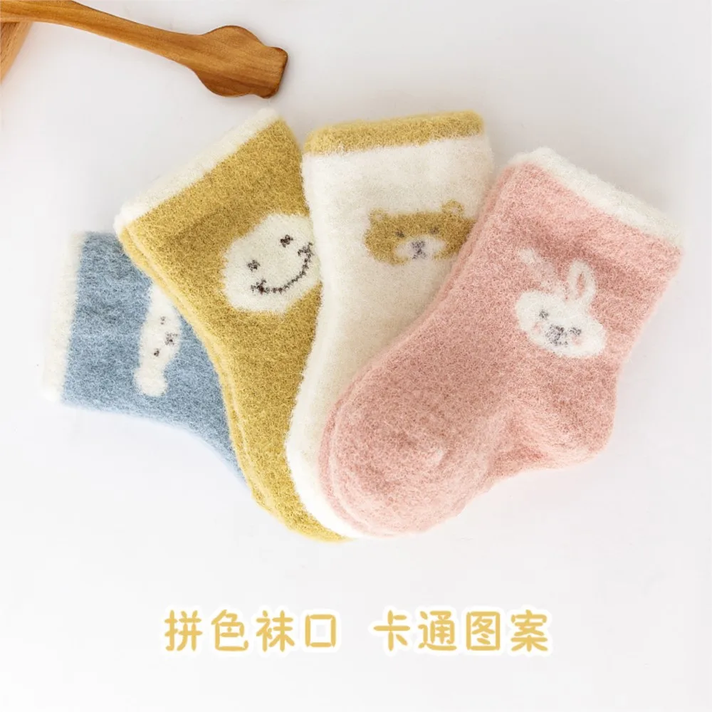 

Newborn baby socks winter imitation mink velvet padded baby socks anti-slip dispensing tube baby floor socks newborn socks