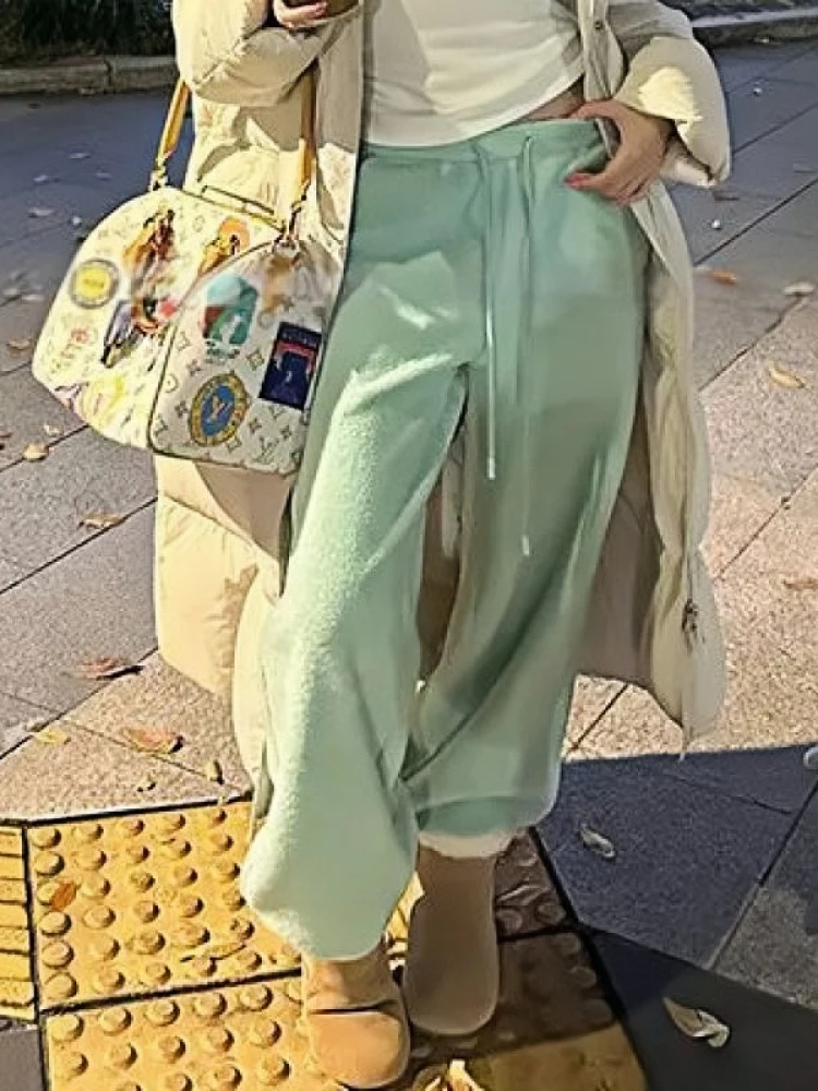 

Женские брюки с высокой талией и широкими штанинами, повседневные, универсальные, свободного кроя, стройнящие, струящиеся, больших размеров, длинные, осенне-зимние, новинка