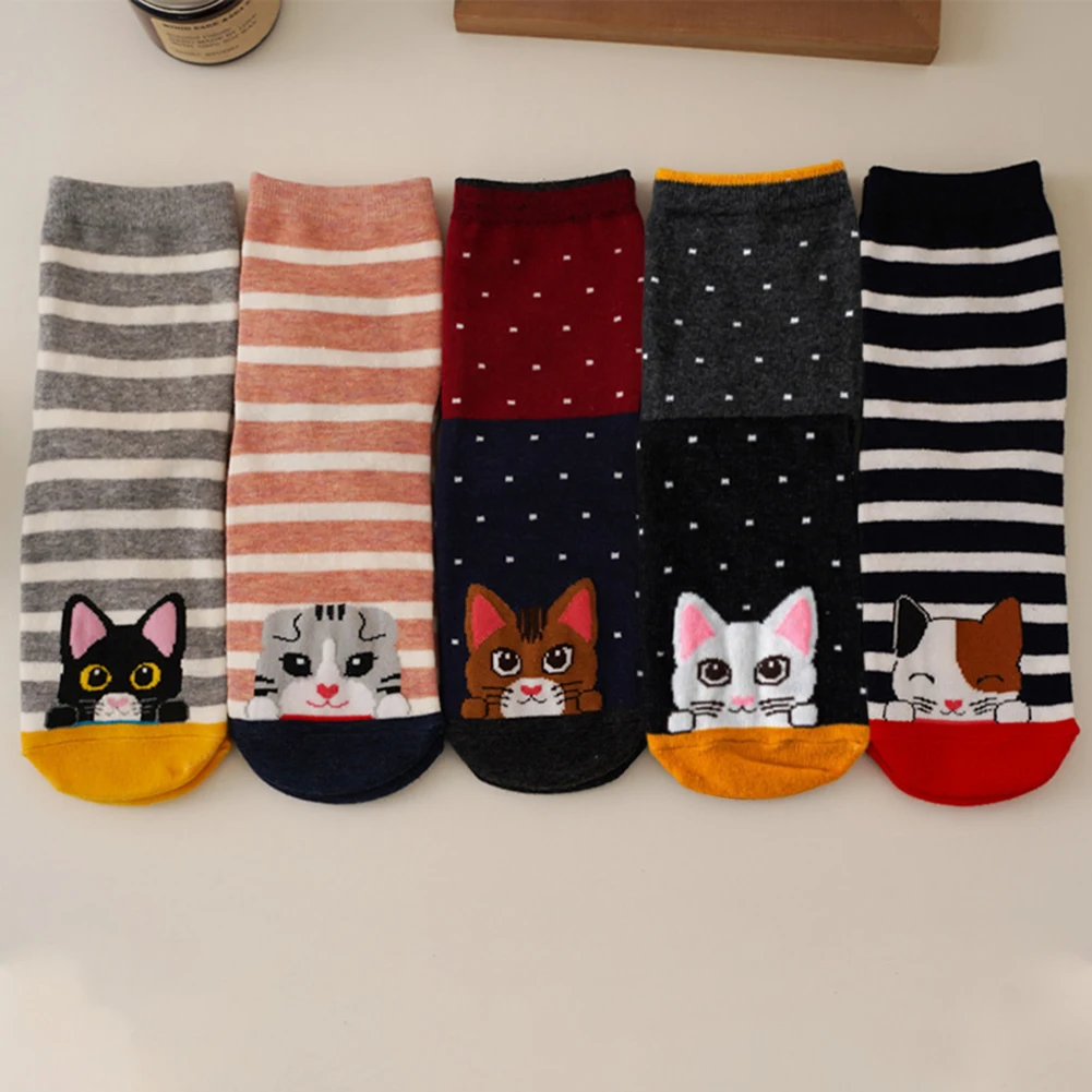 5/10 Pairs Women Socks Animal Pattern Cotton Socks Colorful Funny Sweat Wicking Socks Soft Comfortable Casual Girl Socks image 4