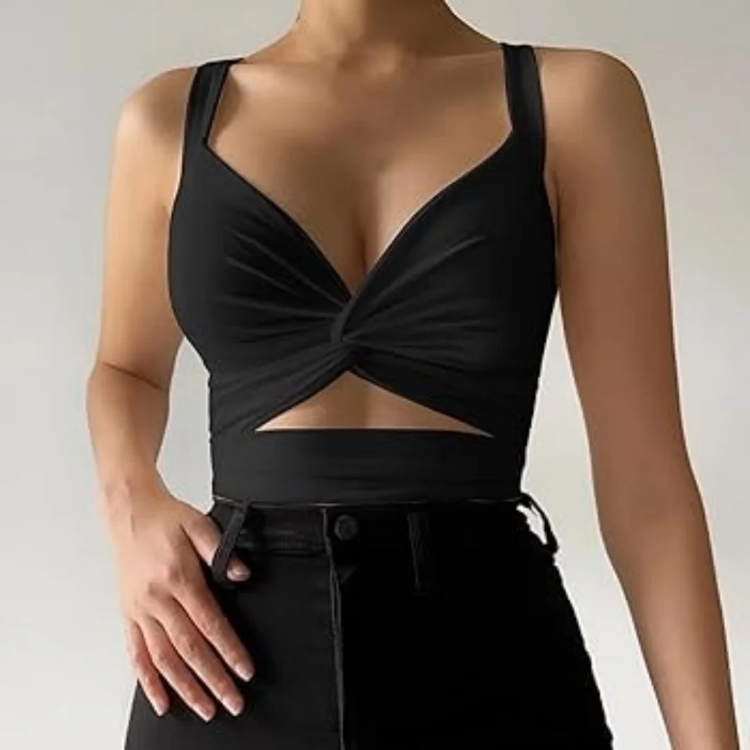 เสื้อกล้ามสีดำสำหรับผู้หญิงปี 2026 ไอเทมสำคัญในตู้เสื้อผ้า สวมใส่สบาย ใช้งานได้หลากหลาย เหมาะสำหรับการแต่งตัวทุกฤดูกาล