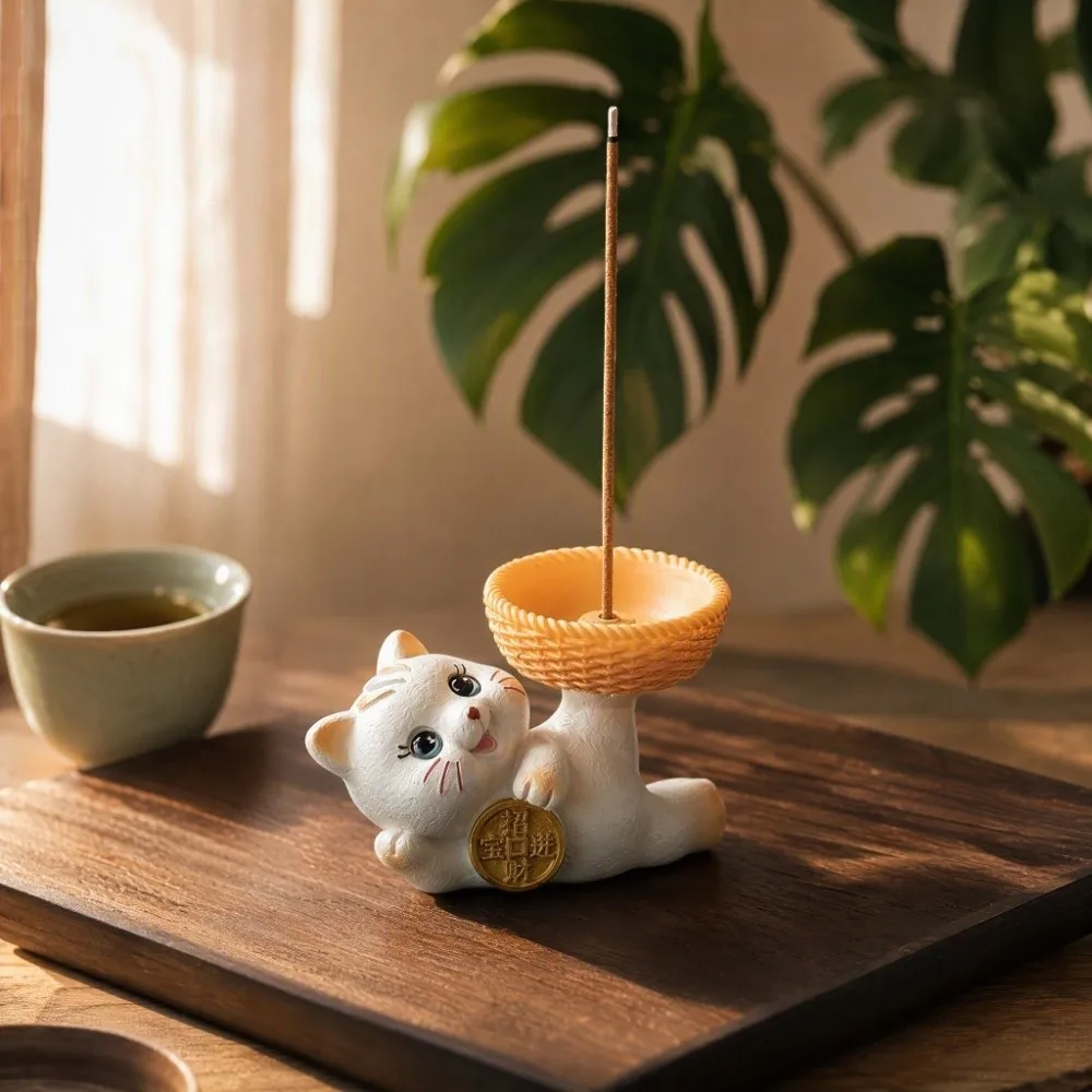Zen Chinese Style Lucky Cat Incense Burner Cartoon Good Lucky Cat Sleep Aid Cat Censer Holder Resin Kitten Desk Decor