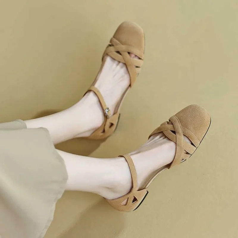 Sandalias Romanas Retro Francesas con Punta Abierta para Mujer, Nuevas Sandalias Planas de Terciopelo con Punta Cuadrada, Calzado Casual Transpirable de Verano 2026