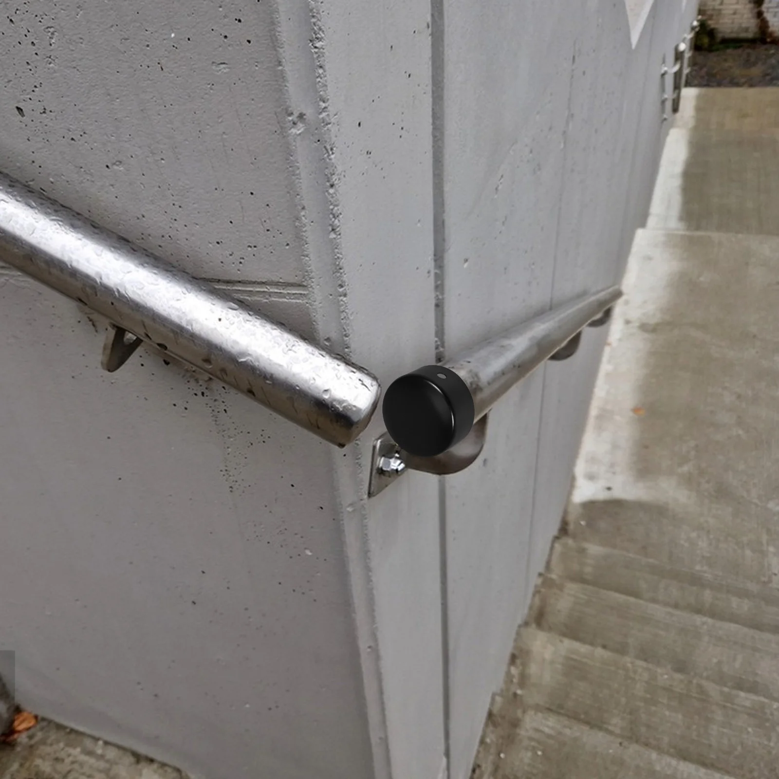 

Stainless Steel Handrail End Caps Round Flat Accessories Black Chain Link Fence Post Top Rail Dock Pole Cover Easy