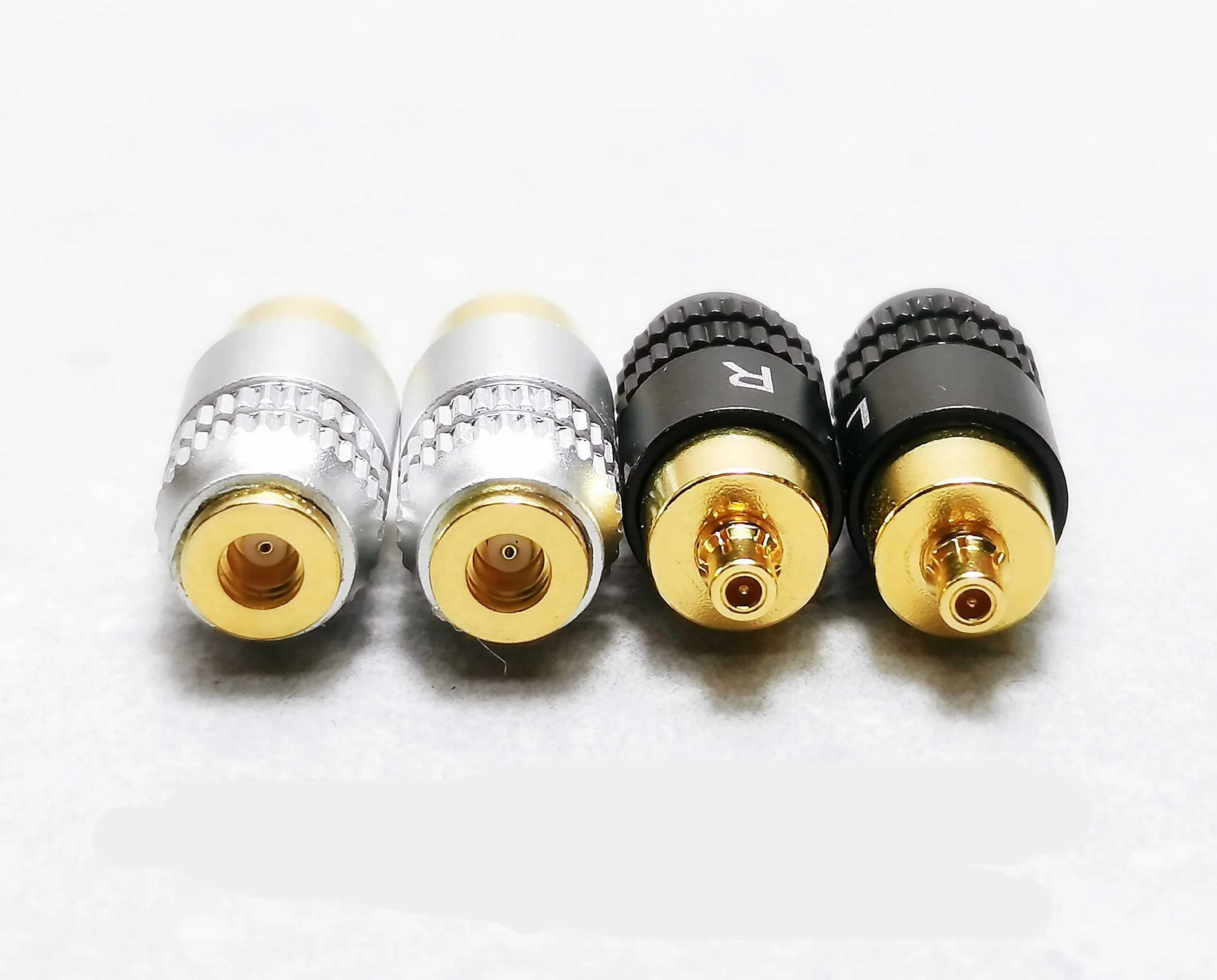 محول سماعة الرأس من سبائك التيتانيوم - مقاومة منخفضة 0.78 مم MMCX لـ IER-M7/M9/Z1R
