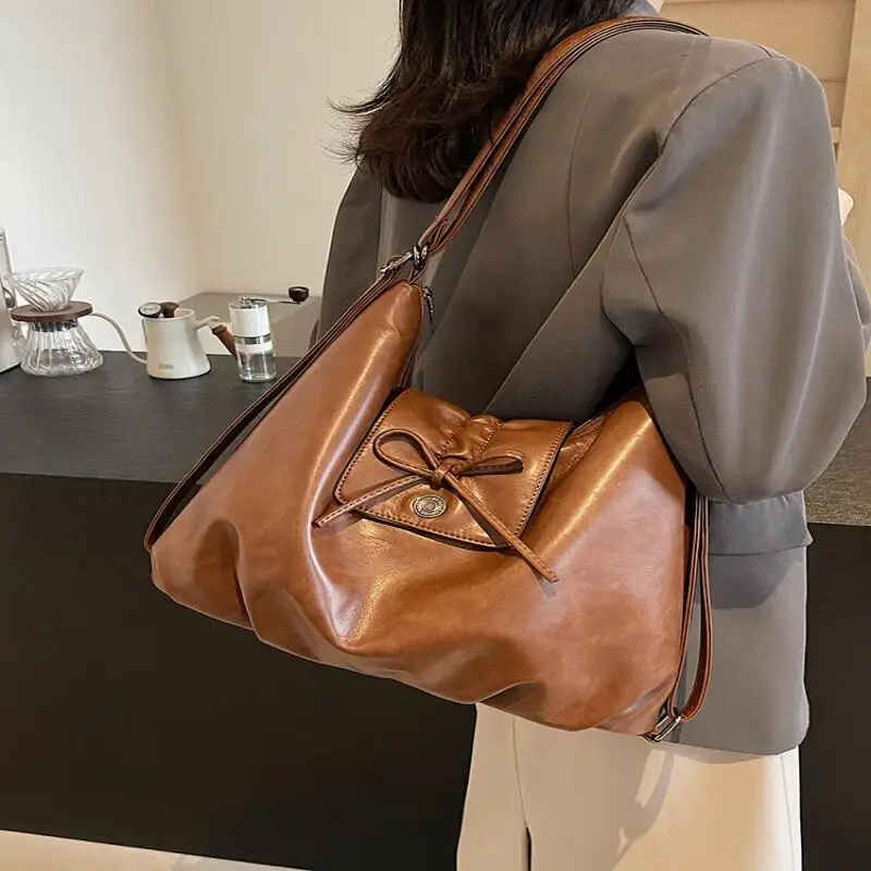 

Новая кожаная сумка через плечо в корейском стиле с бабочкой, многофункциональная ручная сумка через плечо для студенток и девочек, большая вместительная сумка для хранения