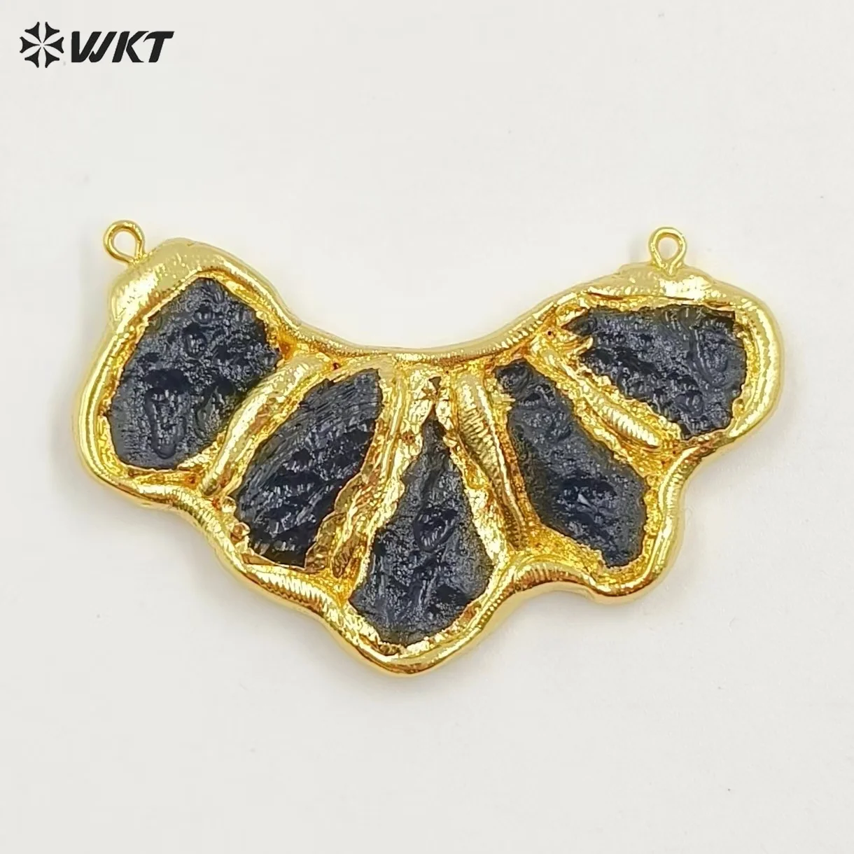 

WT-P1987 Wholesale Fashion Gold Plated New Exclusive Design Natural Raw Black Meteorite Pendant With Double Loops Statement