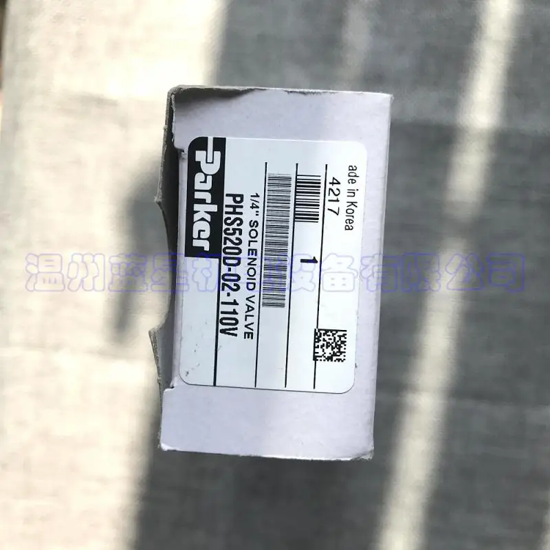 American PARKER Original PHS520D-02-110V AC110V Replaces PHS520D-8-110V In Stock.