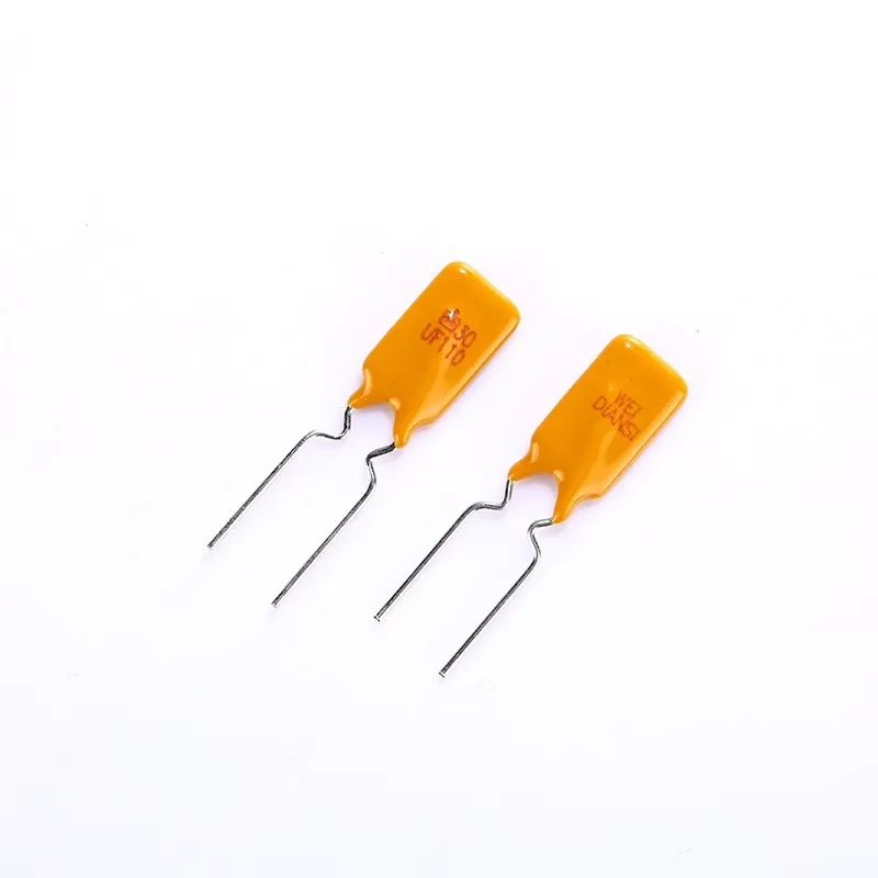 100PCS RUEF110 UF110 30V 1.1A PPTC Resettable Fuse