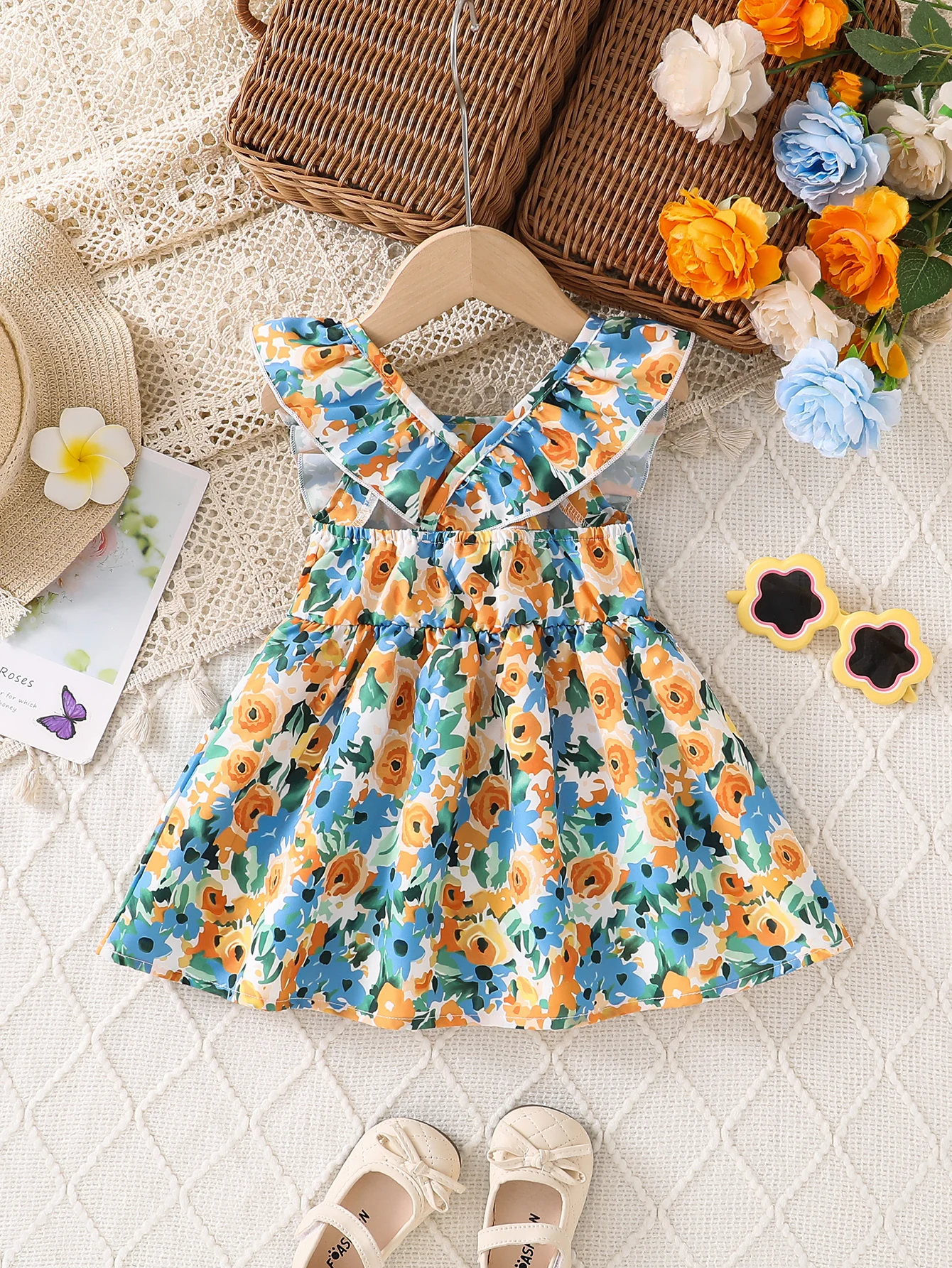 1-Piece Summer Thin Dress for Baby Girls, Children's Square-Neck Floral Print Bow-Decorated Sleeveless Dress, Cute and Elegant A-Line Dress for Baby Girls, Versatile Outfit, Newborn First Birthday Gift, Comfortable and Soft Princess Dress, Youthful and Sweet Vacation Style One-Piece Outfit, Suitable for 0-1-2-3 Years Old, 6-9 Months, Suitable for Outdoor, Casual, Party, Holiday Gift