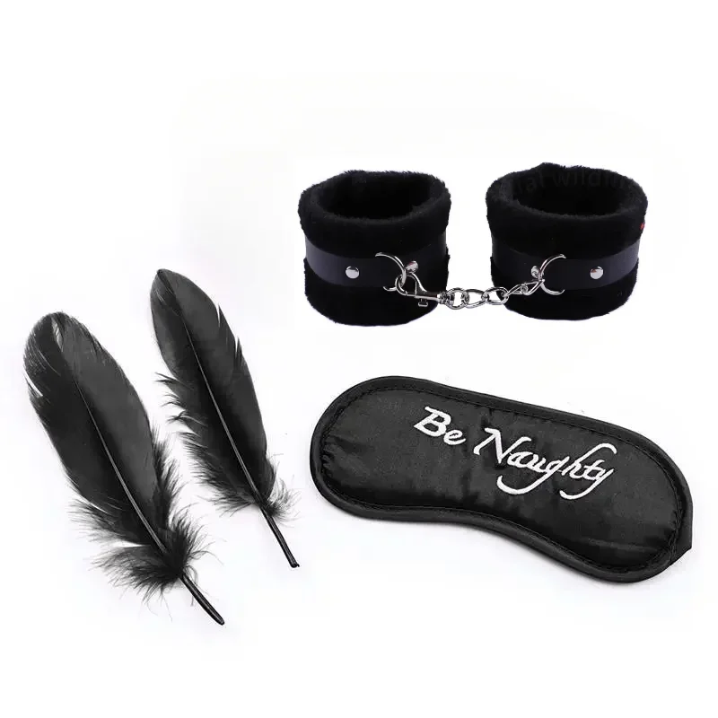 Traje sexual SM, esposas de felpa negras y rojas, pluma con venda para los ojos, Kit de juguete sexual de tres piezas, Toi sexual Sexy para hombre, Kit Bdsm para parejas